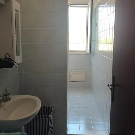 70 Mq